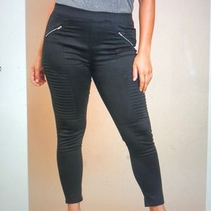 Plus size Moto leggings